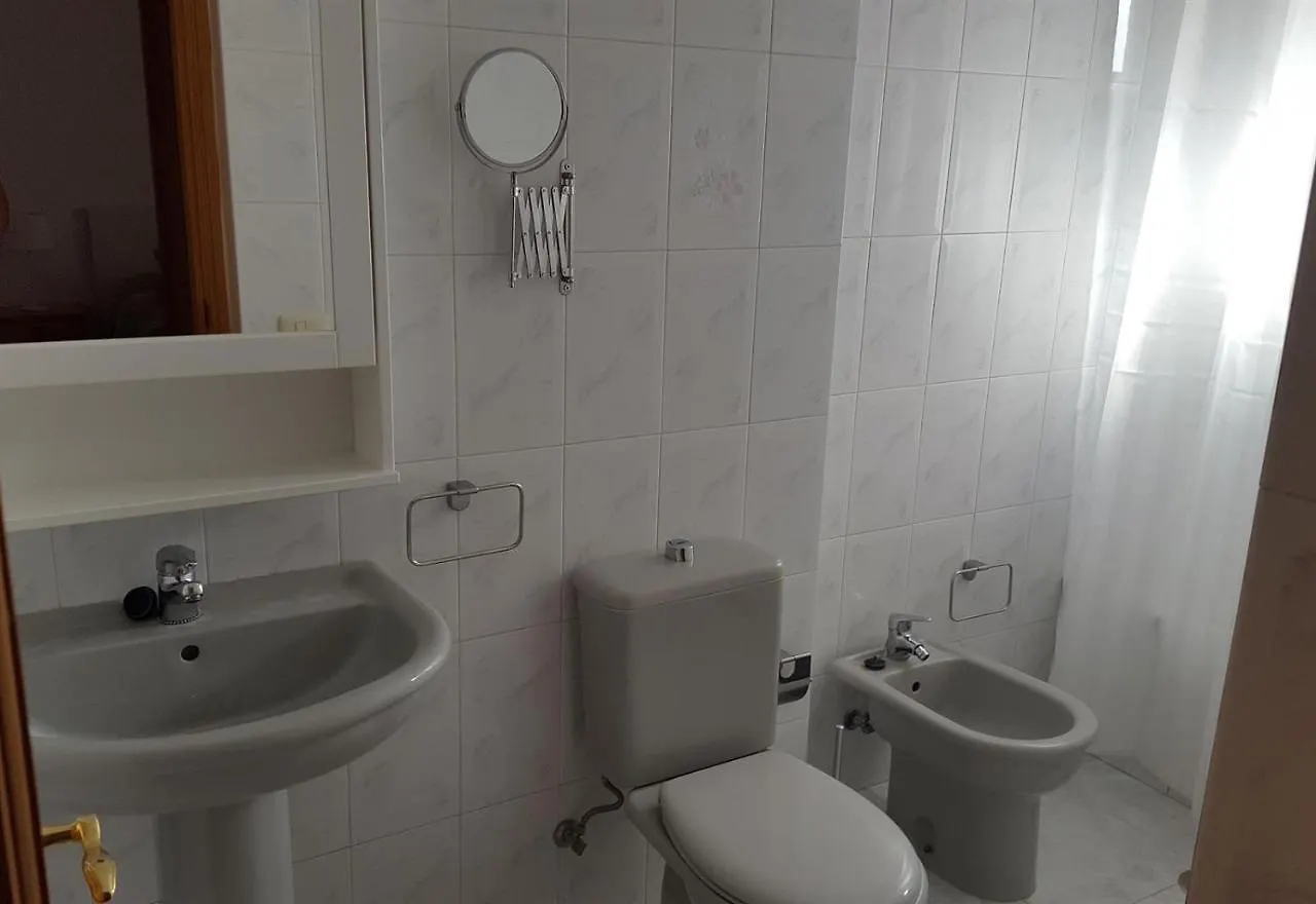 Beautiful Apartment In El Medano غراناديا دي أبونا